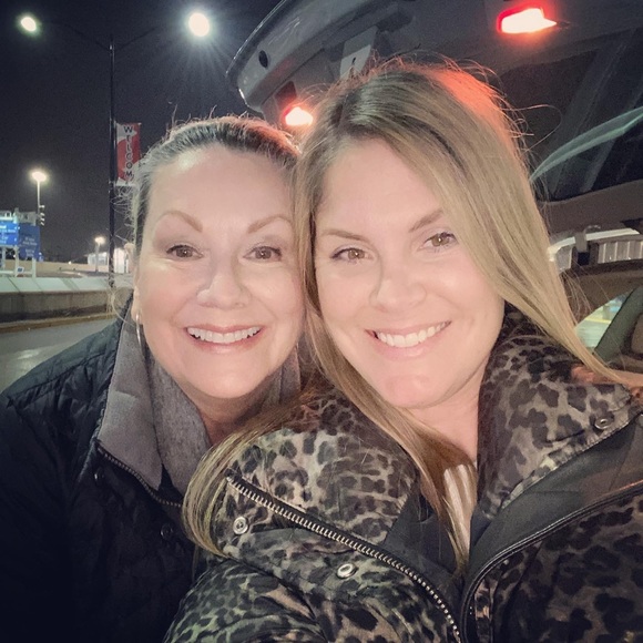 Meet Your POSH AMBASSADOR! - Picture 5 of 16